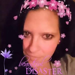 Meet your Posher, Tabitha